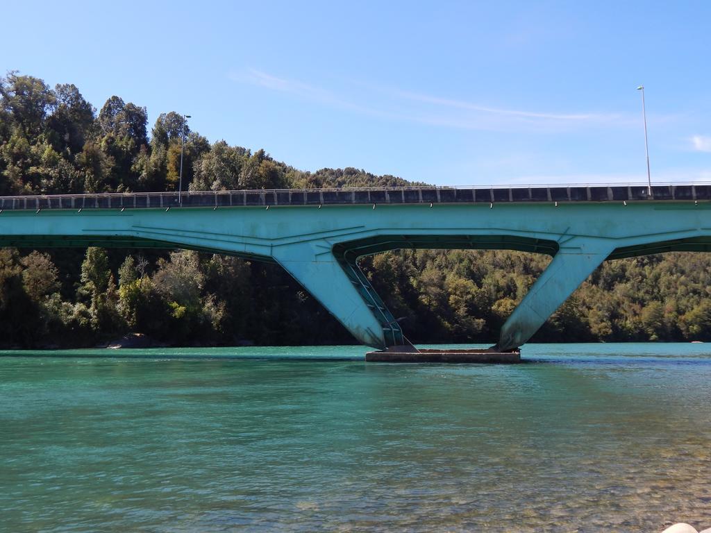 Cabanas Nutrias Patagonicas Puelo River Dış mekan fotoğraf