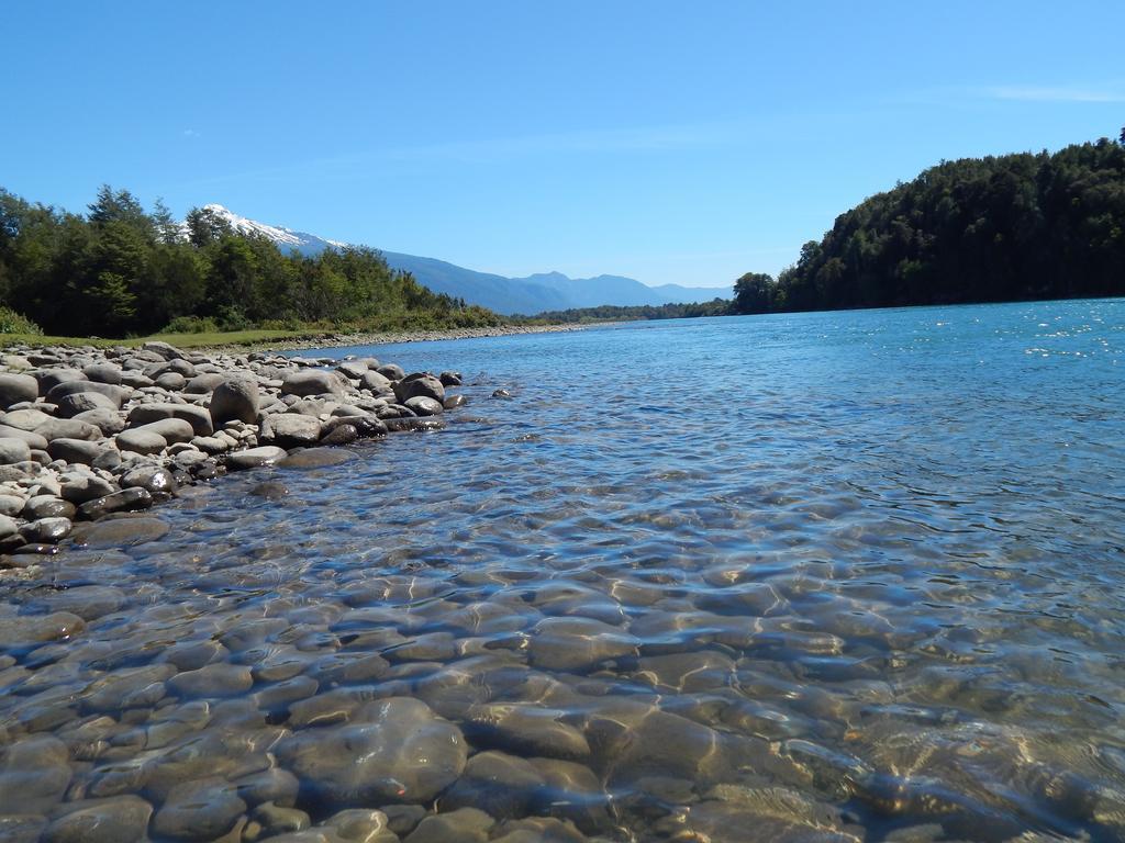 Cabanas Nutrias Patagonicas Puelo River Dış mekan fotoğraf