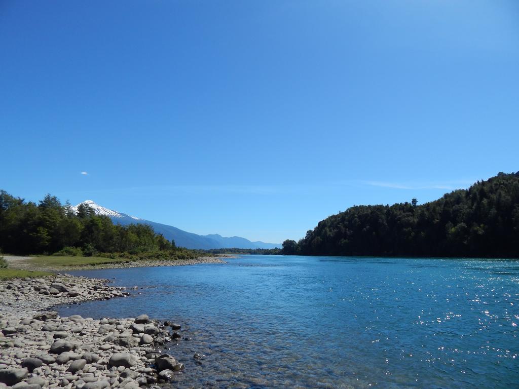 Cabanas Nutrias Patagonicas Puelo River Dış mekan fotoğraf