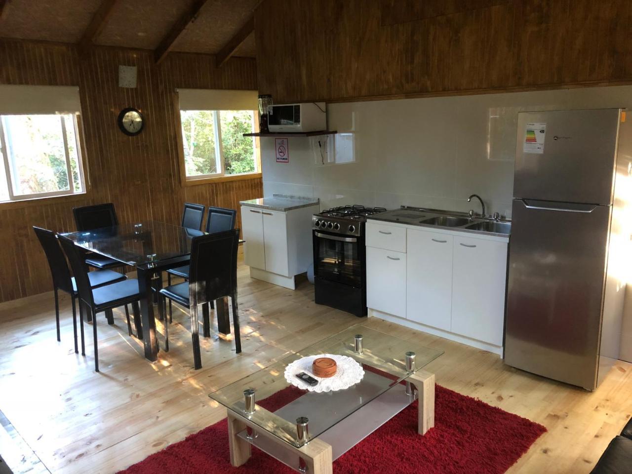 Cabanas Nutrias Patagonicas Puelo River Dış mekan fotoğraf